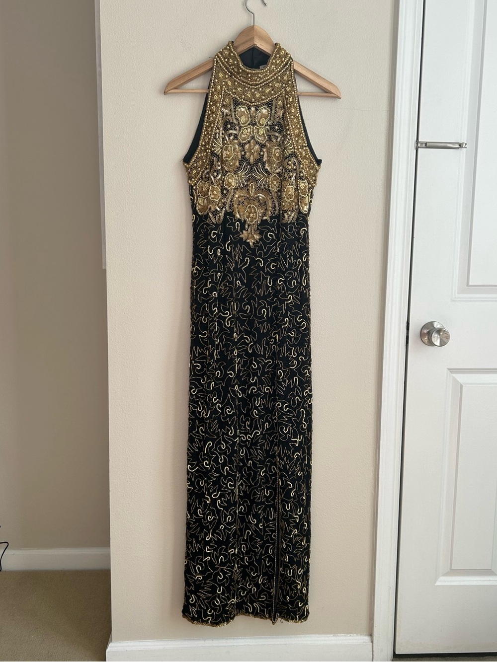 Vintage Formal Adrianna Papell Beaded Black Gold High Neck Evening Dress Size 6